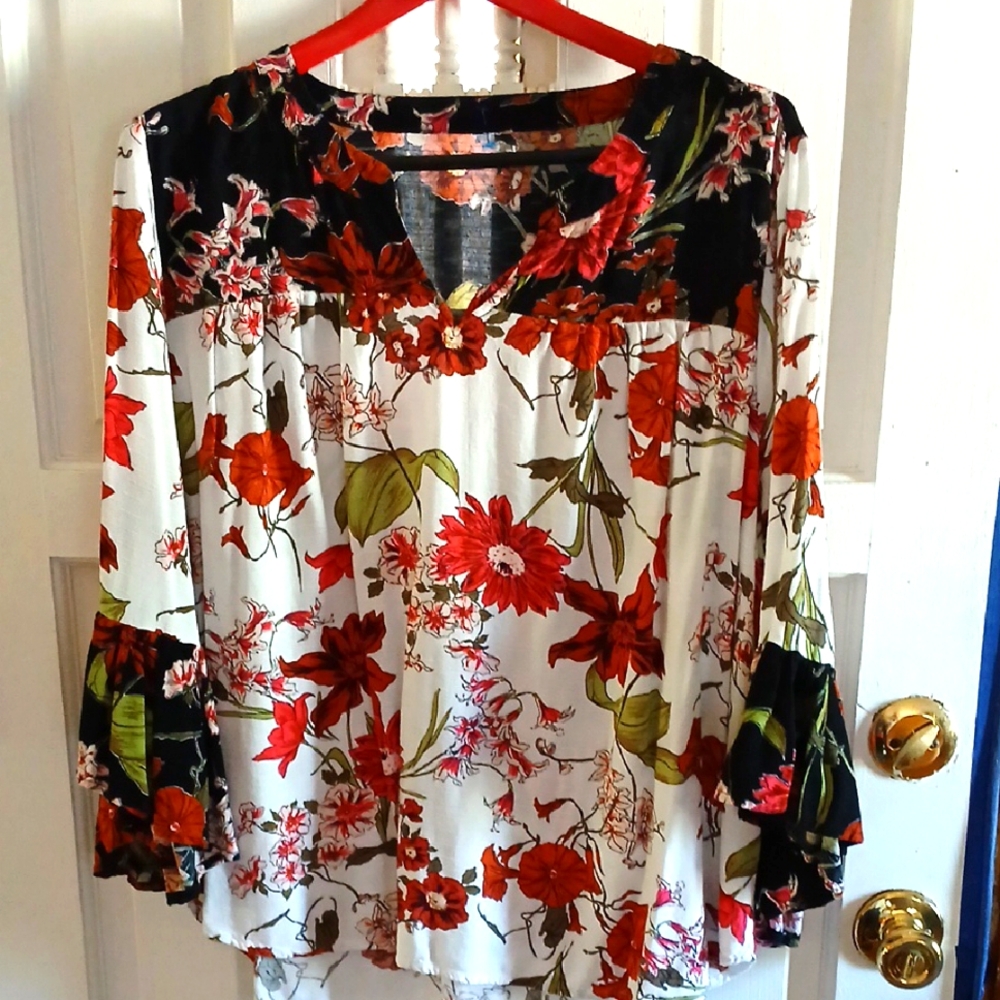 Floral Women's Top - Multicolor 100% Rayon.